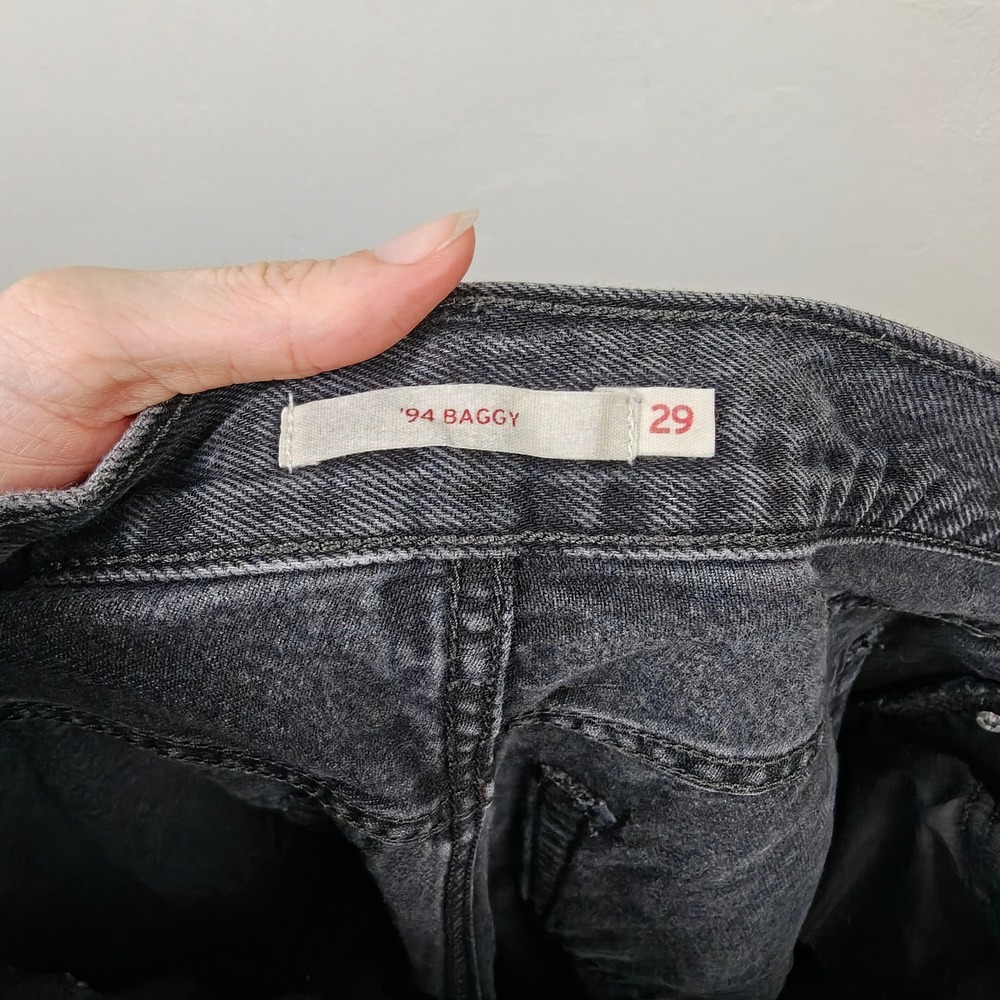 Levis 94 Baggy Jeans Womens 29 Black High Rise Relaxed 90s Grunge Streetwear - Picture 7 of 11